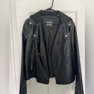 Women’s Levi's Black Faux Leather Hooded Moto Jacket Size L